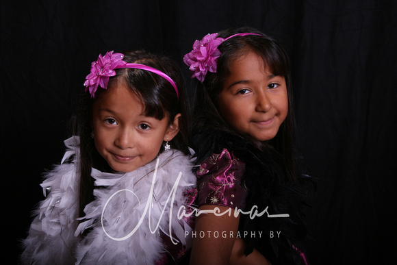 JUNIORS PORTRAITS 110