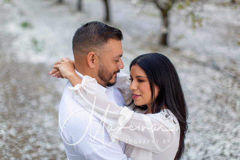 Photography by Mancinas | Rosalba & Jose Engagement 2021 | Photo 6